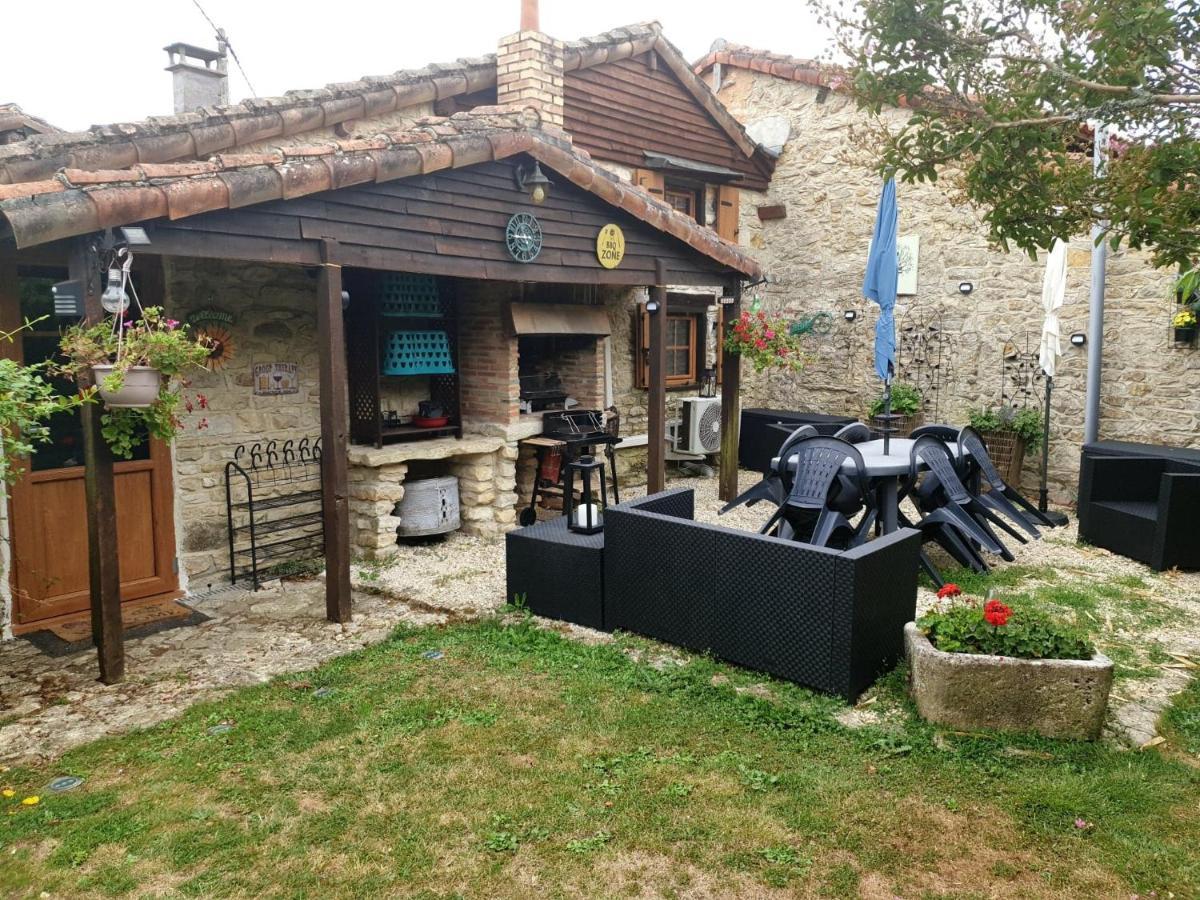 Chocolate Box Cottage Parzac Exterior foto